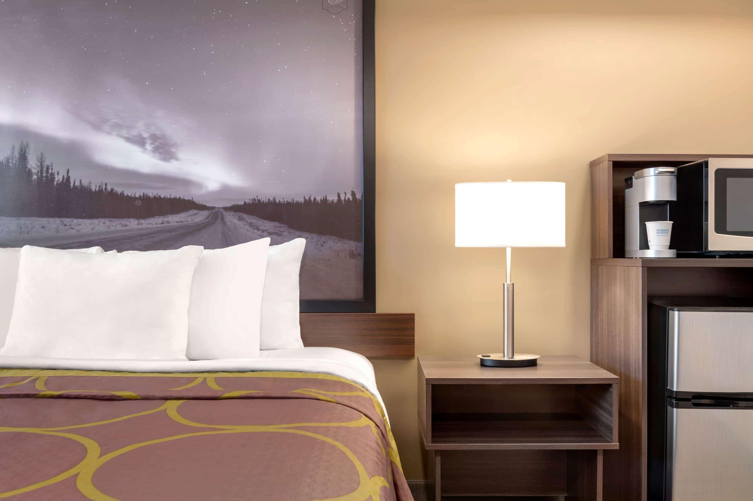Super 8 By Wyndham Thompson Hotel Kültér fotó